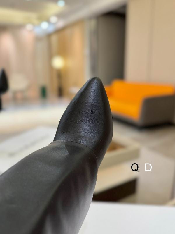 Knee-High Boots Gold Lock