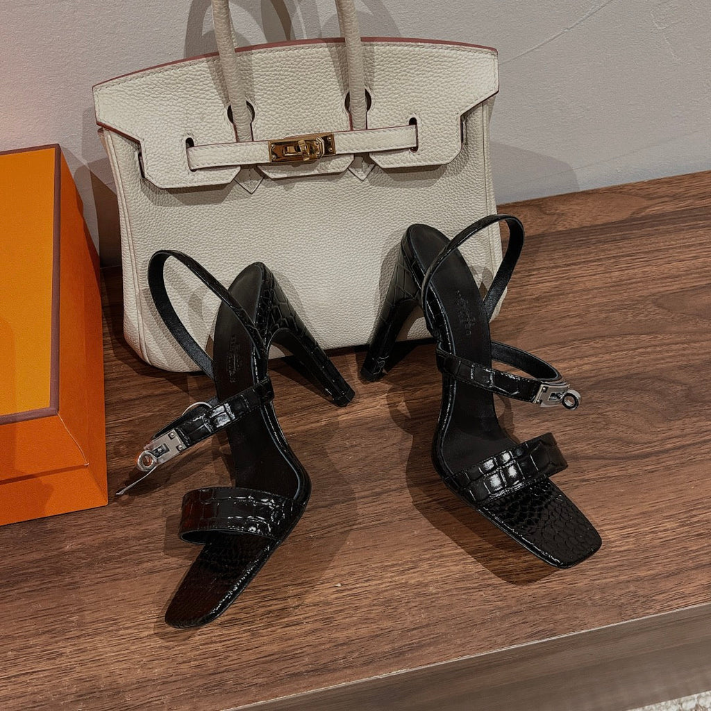 Kelly Buckle Sandals